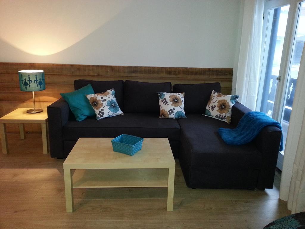 Pension Rosenheim เทรฟเฟน ภายนอก รูปภาพ